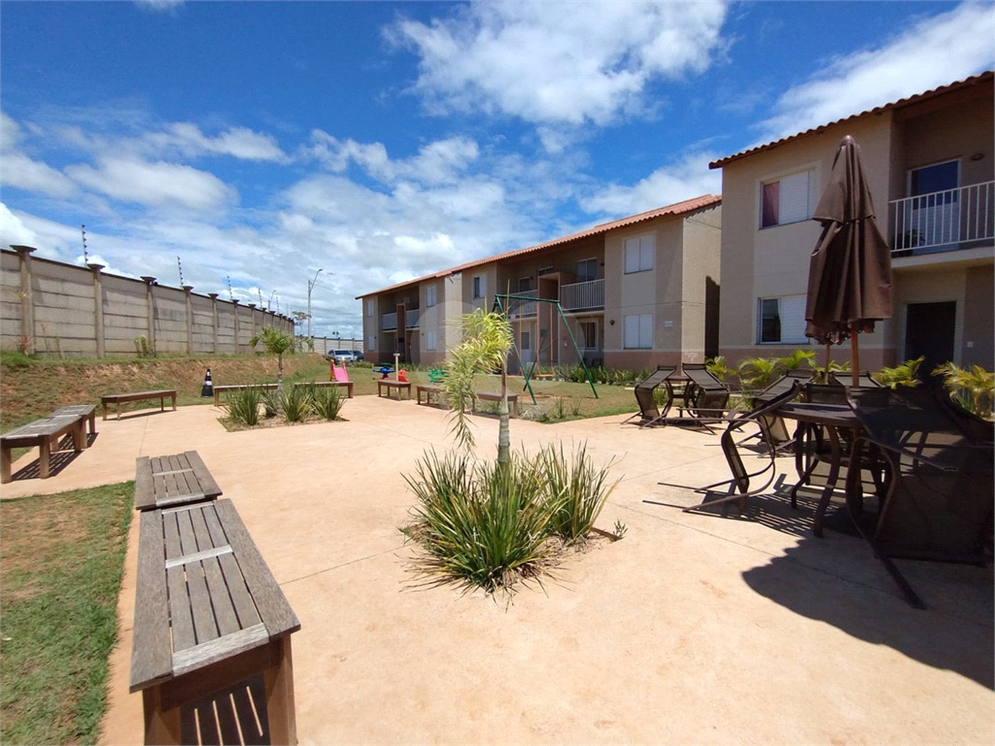 Apartamento à venda com 2 quartos em Residencial Cristal, Votorantim, SP