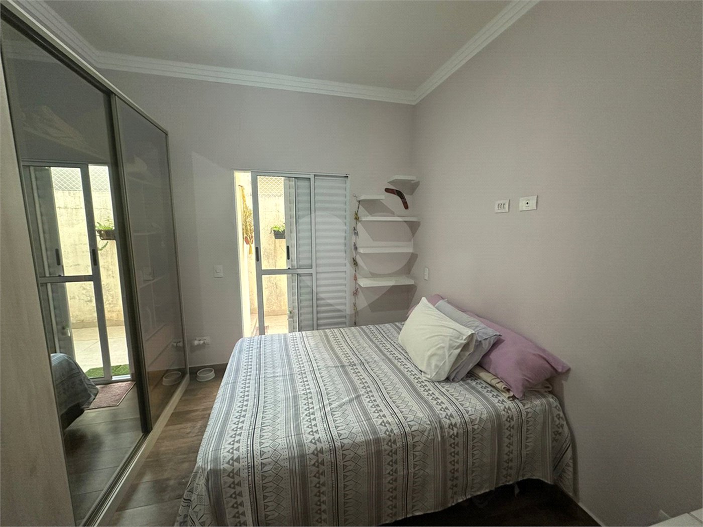 Casa à venda com 4 quartos em Chora Menino, São Paulo, SP