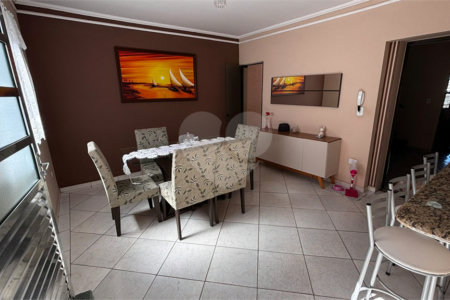 Casa à venda com 3 quartos, sendo 2 suítes,  em Jardim Juliana, Mogi das Cruzes, SP