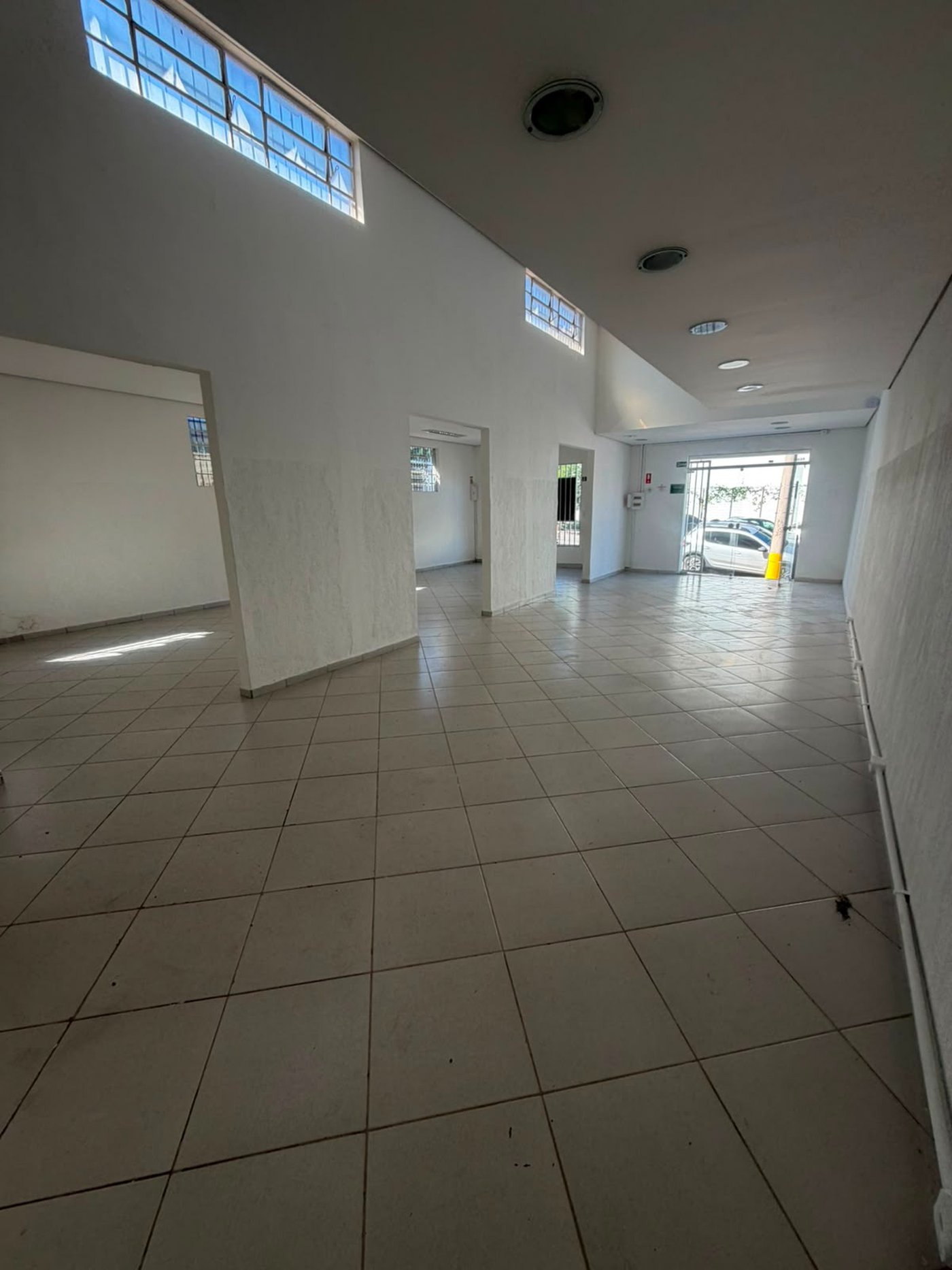 Salão Comercial para alugar no Centro, Vinhedo, SP