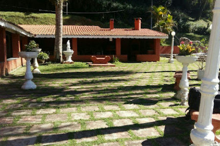 Sítio com 10 dormitórios à venda, 120000 m² por R$ 1.650.000,00 - Bairro Carmo Messias - Ibiúna/SP