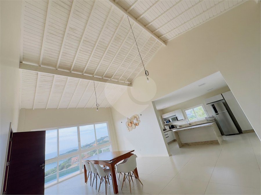 Casa à venda com 4 suítes em João Fernandes, Armação dos Búzios, RJ