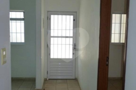 Casa Térrea à venda com 6 quartos em Vila Medeiros, São Paulo, SP
