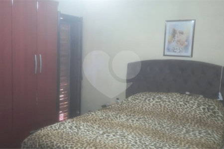 Casa à venda com 3 quartos, sendo 1 suíte,  em Vila Augusta, Guarulhos, SP