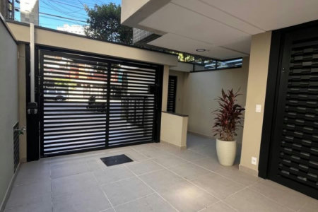 Casa com 2 dormitórios à venda, 88 m² por R$ 845.000,00 - Ponta da Praia - Santos/SP