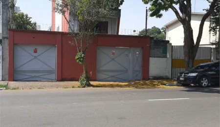 Prédio à venda ou para alugar com 11 suítes em Campo Belo, São Paulo, SP