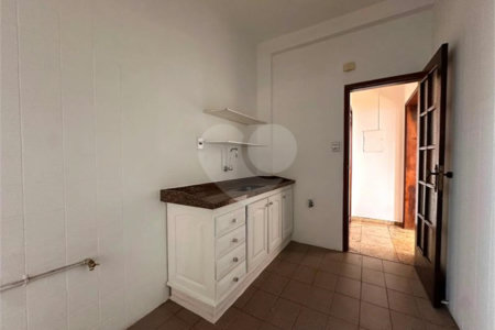 Apartamento à venda com 1 quarto em Cerqueira César, São Paulo, SP
