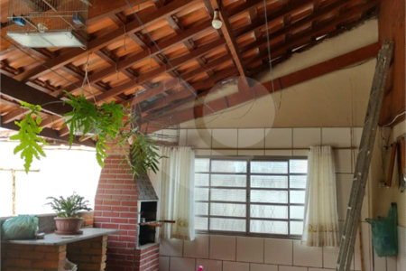 Casa Térrea à venda com 3 quartos em Vila Progresso, Porto Feliz, SP