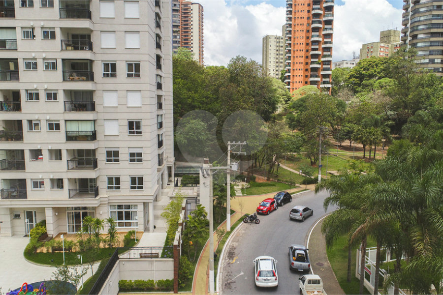 Apartamento à venda com 2 quartos em Morumbi, São Paulo, SP