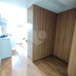 Casa à venda com 5 quartos, sendo 4 suítes,  em Parque dos Príncipes, São Paulo, SP
