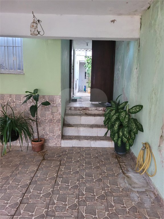 Sobrado à venda com 3 quartos em Vila Marari, São Paulo, SP