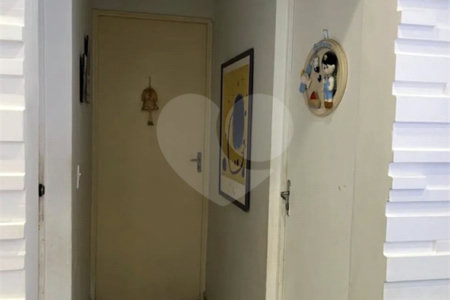 Apartamento à venda com 2 quartos em Jardim Arco-íris, Cotia, SP