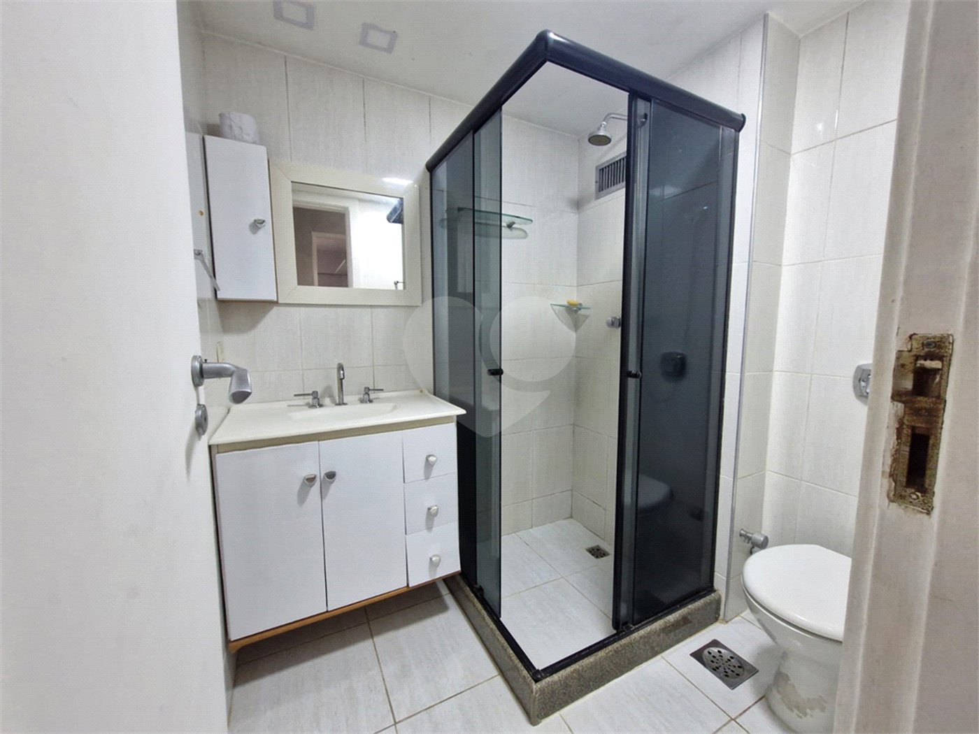 Apartamento à venda com 3 quartos, sendo 1 suíte,  em Tijuca, Rio de Janeiro, RJ