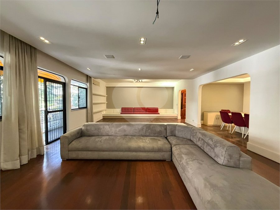 Apartamento à venda com 5 quartos, sendo 3 suítes, em Tijuca, Rio de Janeiro, RJ
