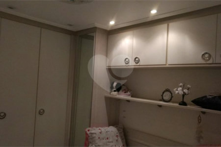 Casa à venda com 4 quartos, sendo 1 suíte, em Sacomã, São Paulo, SP