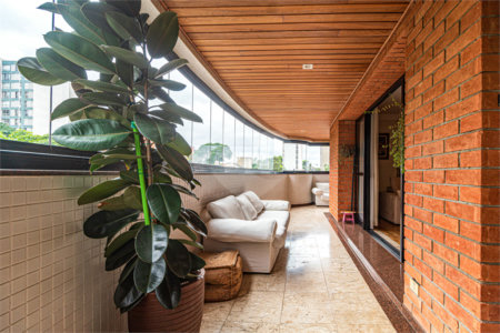 Apartamento à venda com 4 quartos, sendo 3 suítes,  em Perdizes, São Paulo, SP