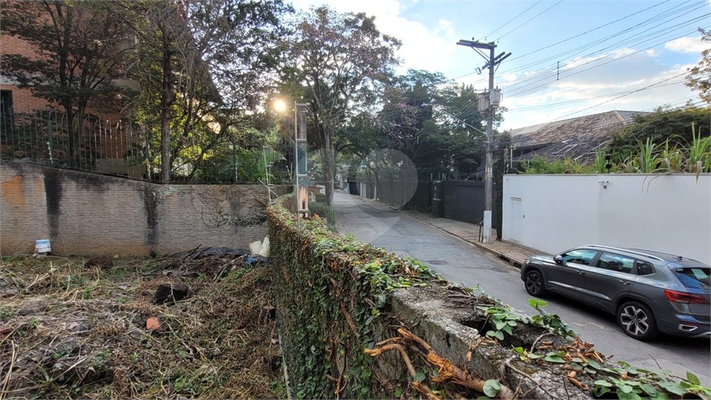 Terreno à venda em Jardim Sílvia (zona Oeste), São Paulo, SP