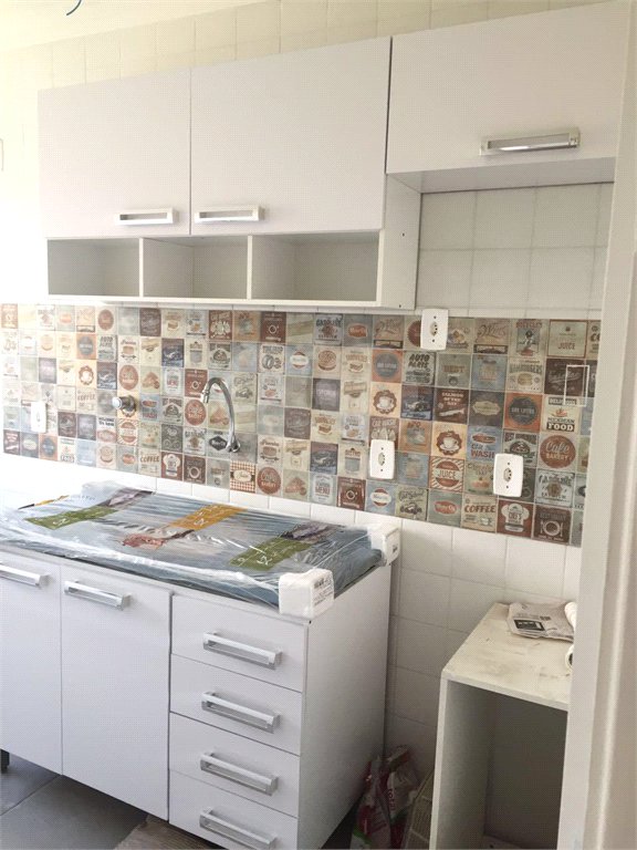 Apartamento à venda com 3 quartos, sendo 1 suíte, em Parque Reboucas, São Paulo, SP