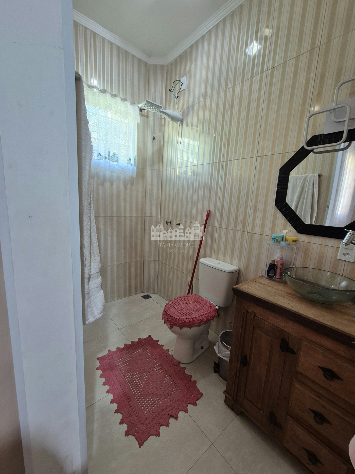 Chácara à venda ou locação no Jardim Estância Brasil – Atibaia/SP, com vista para a Pedra Grande