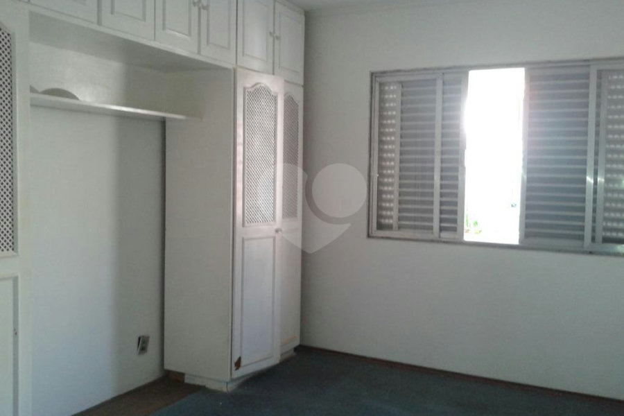 Sobrado à venda com 3 quartos, sendo 1 suíte, em Tremembé, São Paulo, SP