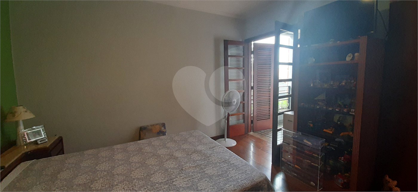 Sobrado à venda com 5 suítes em Tremembé, São Paulo, SP