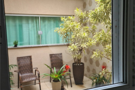 Casa à venda com 5 quartos, sendo 1 suíte, em Vila Lavínia, Mogi das Cruzes, SP
