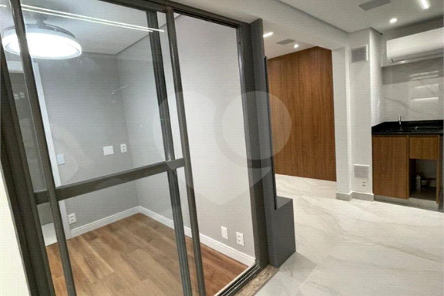 Apartamento à venda ou para alugar com 3 quartos, sendo 1 suíte, em Barra Funda, São Paulo, SP