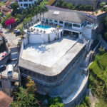 Casa Térrea à venda com 6 quartos, sendo 4 suítes, em Lavapés, Mairiporã, SP