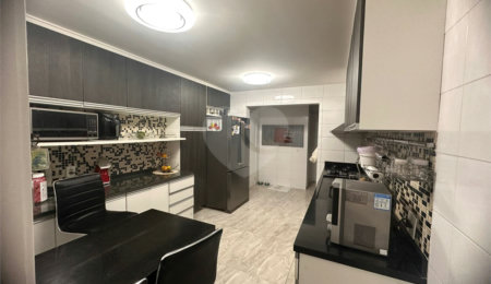Apartamento à venda com 4 quartos, sendo 3 suítes,  em Paraíso do Morumbi, São Paulo, SP