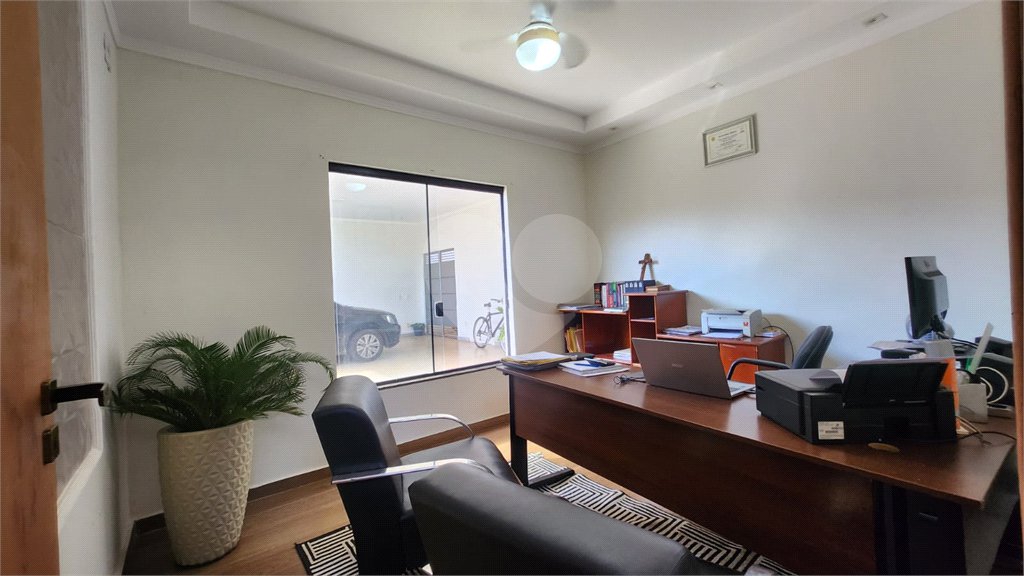 Casa à venda com 3 quartos, sendo 1 suíte,  em Cidade Jardim, Araraquara, SP
