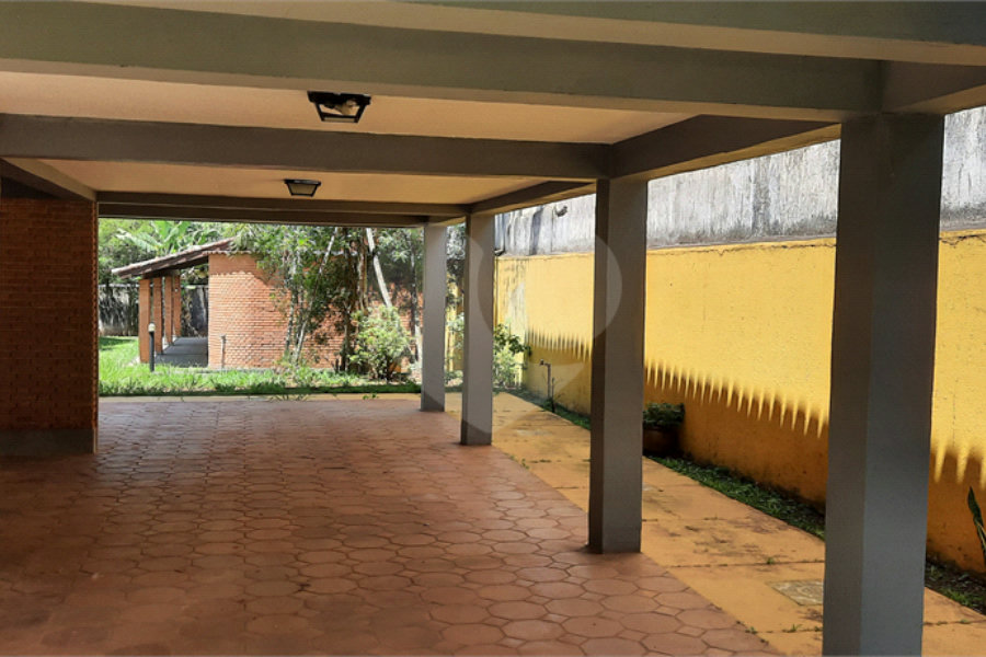 Casa à venda ou para alugar com 4 quartos, sendo 2 suítes, em Mantiqueira, Mairiporã, SP