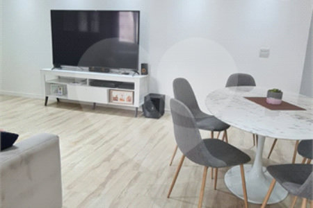 Apartamento à venda com 2 quartos, sendo 1 suíte,  em Barra Funda, São Paulo, SP