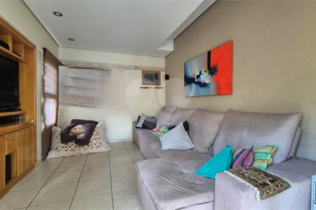 Casa à venda com 4 suítes no condomínio Vivenda do Lago, Sorocaba - SP