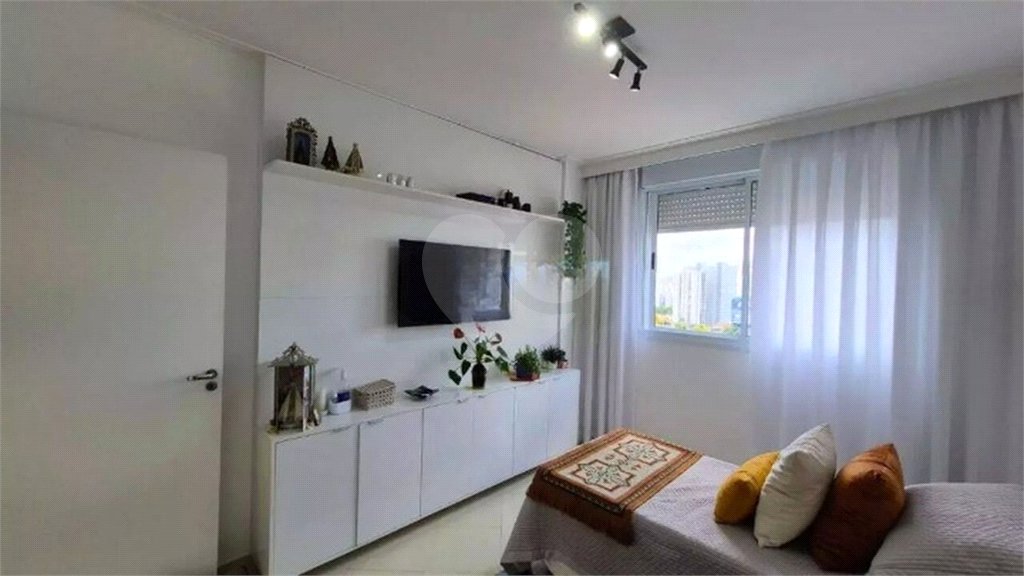 Apartamento à venda com 3 quartos, sendo 1 suíte, em Mooca, São Paulo, SP