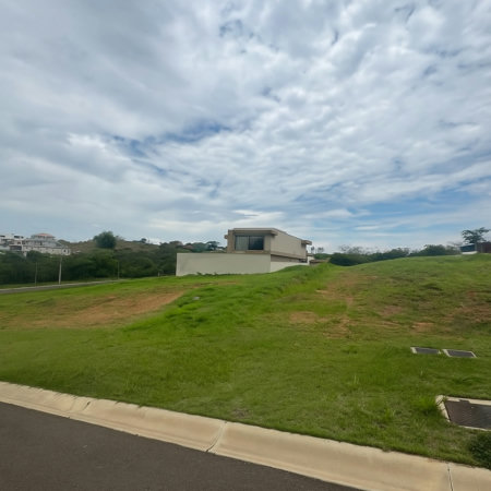 Terreno à venda no condomínio Tamboré Prudente, Presidente Prudente - SP