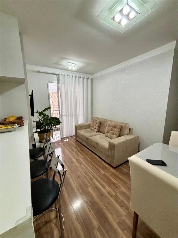 Apartamento à venda com 2 quartos, sendo 1 suíte, em Água Branca, São Paulo, SP
