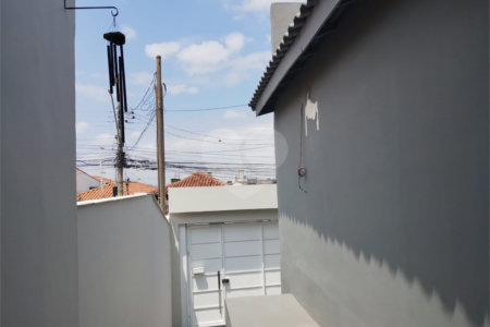 Casa Térrea à venda com 1 quarto em Vila Nivi, São Paulo, SP