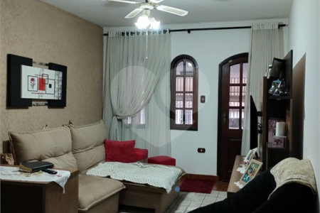 Casa à venda com 2 quartos em Parque das Indústrias, Itu, SP