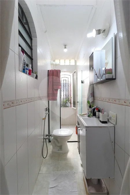 Casa à venda com 3 quartos, sendo 1 suíte,  em Vila Medeiros, São Paulo, SP