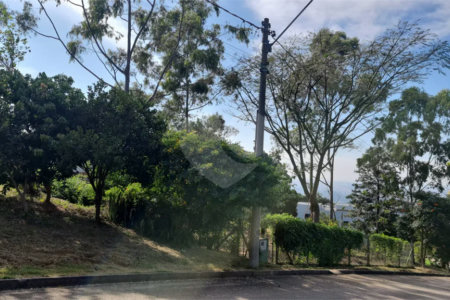 Terreno à venda no condomínio Residencial Colinas de Inhandjara, Itupeva - SP
