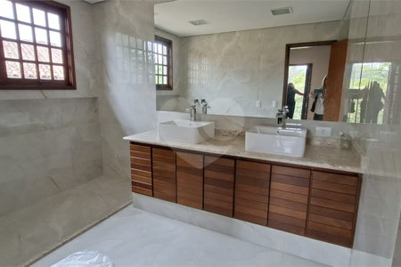 Casa à venda com 4 quartos, sendo 2 suítes,  em Jardim Marajoara, São Paulo, SP