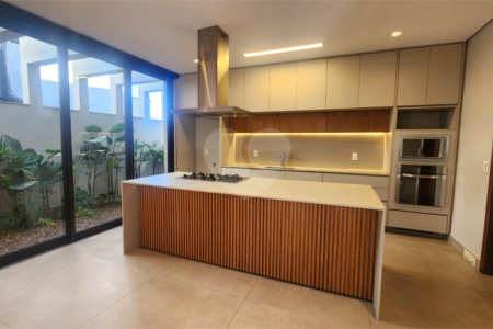 Casa à venda com 4 suítes no condomínio Mont Blanc, Sorocaba - SP