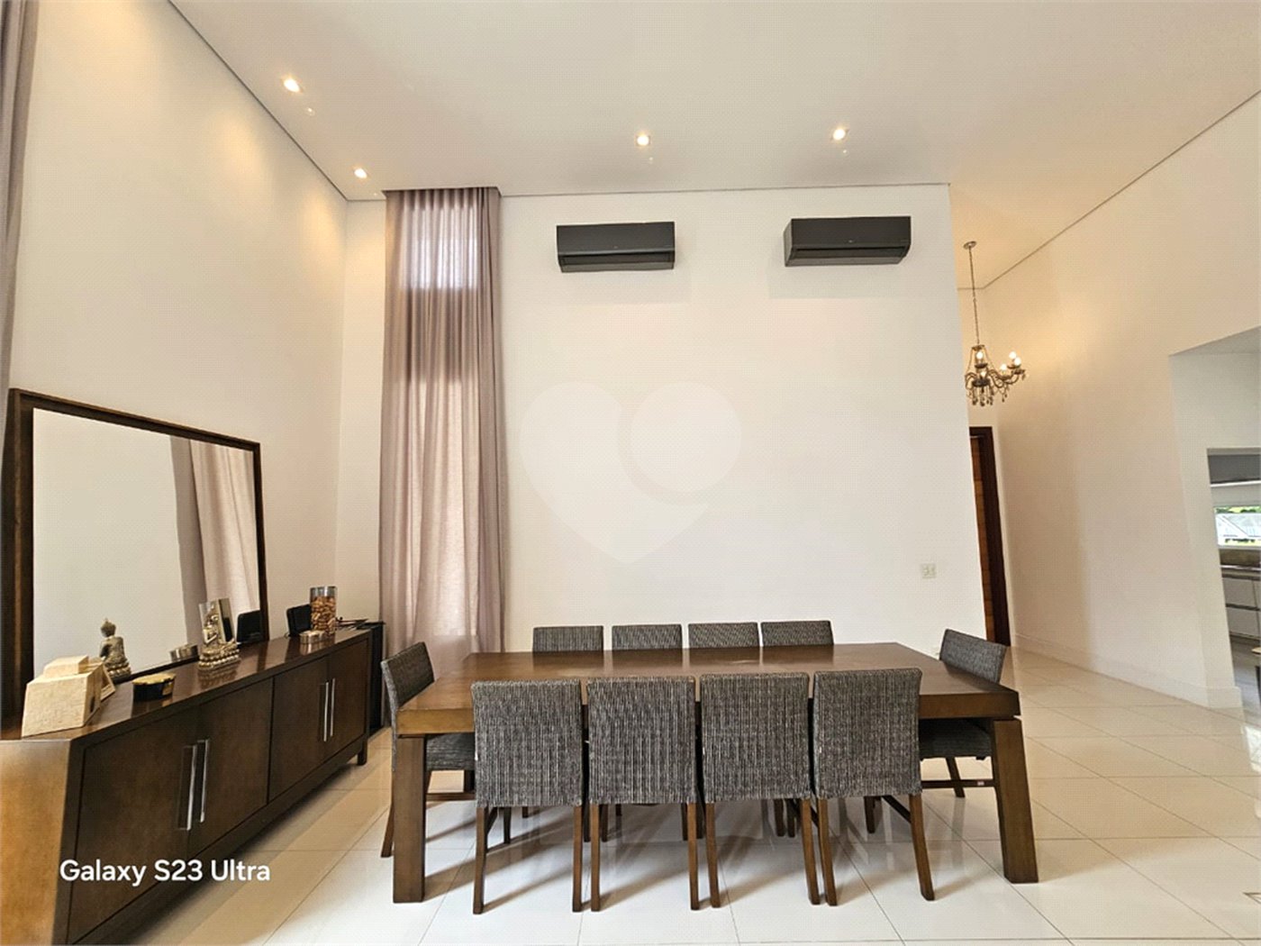 Casa à venda com 4 suítes no condomínio Vinhas da Vista Alegre - Lado Café, Vinhedo - SP