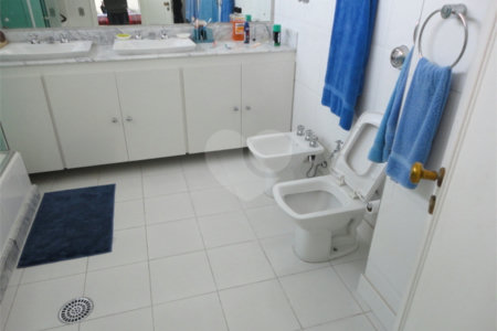 Apartamento para alugar com 3 suítes em Cerqueira César, São Paulo, SP