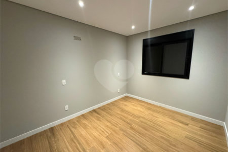 CASA A VENDA COM 3 DORMITÓRIOS, SENDO 1 SUITE NO SESIDENCIAL VILLENEUVE