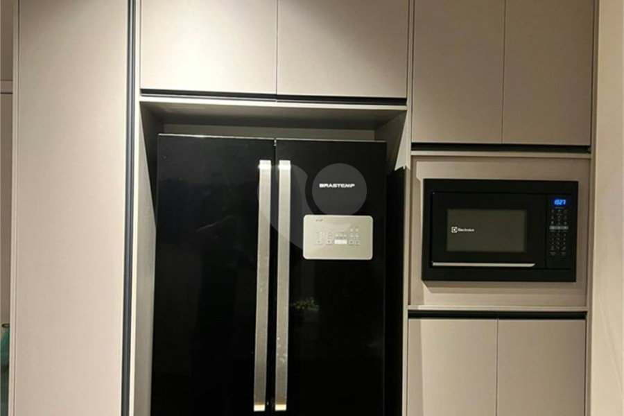 Sobrado à venda com 4 quartos, sendo 3 suítes,  em Tremembé, São Paulo, SP