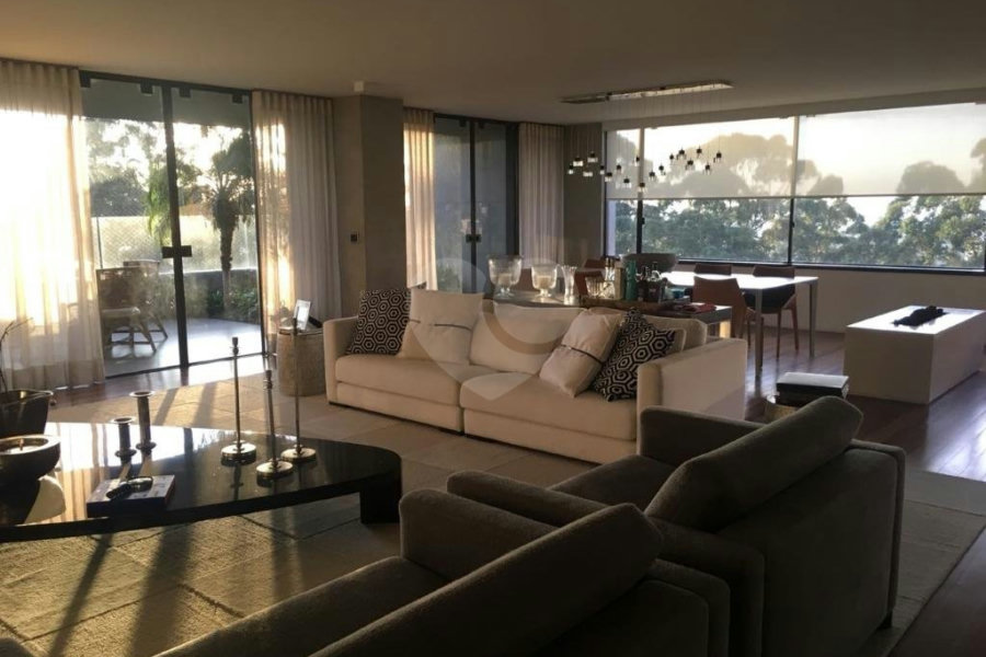 Apartamento à venda com 4 suítes em Morumbi, São Paulo, SP