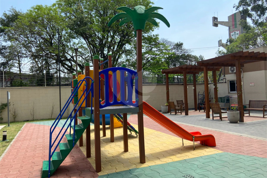 Apartamento à venda com 2 quartos em Pari, São Paulo, SP