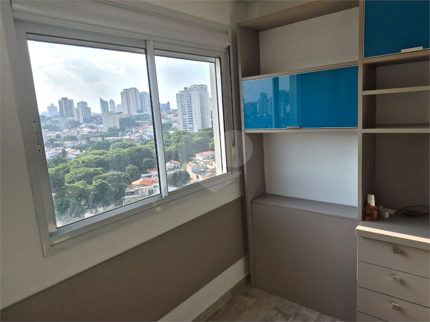 Apartamento à venda na Vila Mariana de 100m² com 3 dormitórios, 2 suítes, 2 vagas e lazer
