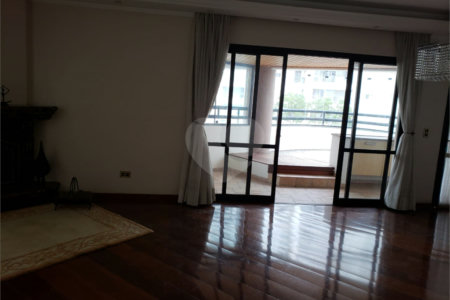 Apartamento à venda com 4 quartos, sendo 2 suítes, em Vila Andrade, São Paulo, SP